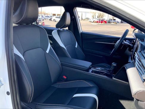 Certified 2025 Toyota Camry SE image 7