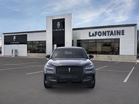 New 2025 Lincoln Corsair Reserve w/ Equipment Group 202A image 6