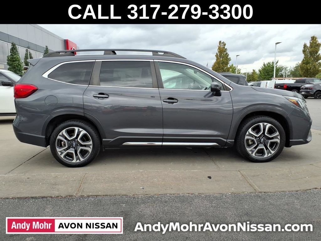Used 2023 Subaru Ascent Limited AWD/4WD image 9