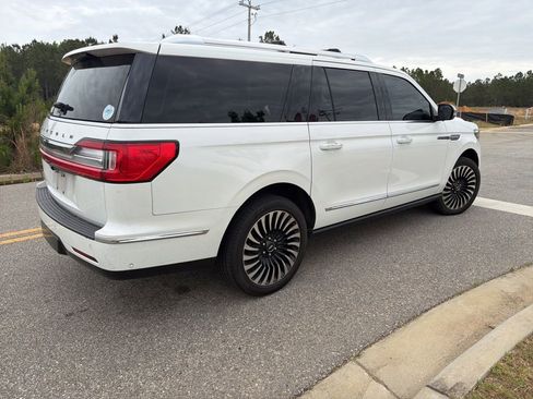Used 2020 Lincoln Navigator L Black Label w/ Cargo Convenience Package AWD/4WD image 10