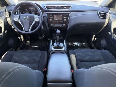 Used 2016 Nissan Rogue S image 7