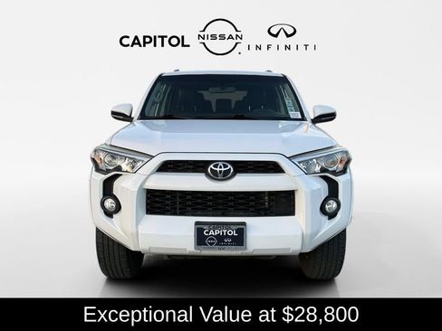 Used 2015 Toyota 4Runner SR5 image 2
