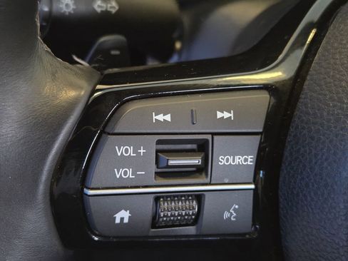 Certified 2025 Honda Civic Sport image 32