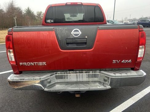 Used 2012 Nissan Frontier SV w/ SV Premium Utility Pkg image 5