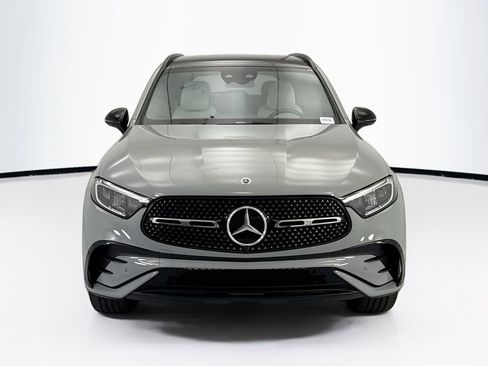 Certified 2026 Mercedes-Benz GLC 300 image 2