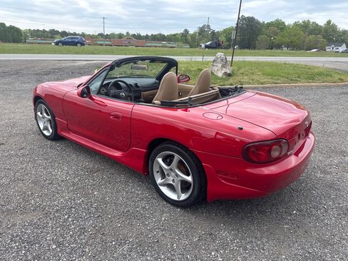 Used 2001 MAZDA MX-5 Miata image 27