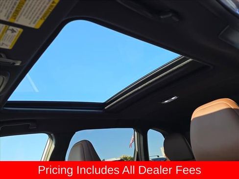 Used 2025 Subaru Forester Touring w/ Popular Package - Touring AWD/4WD image 8