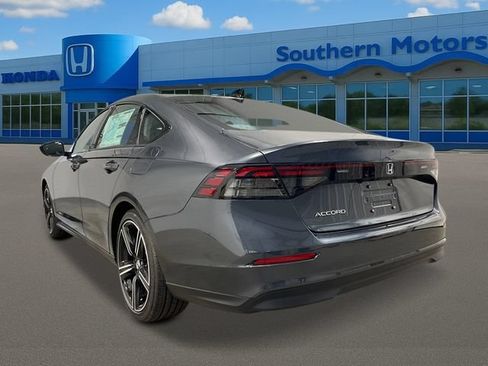 Used 2026 Honda Accord SE image 3