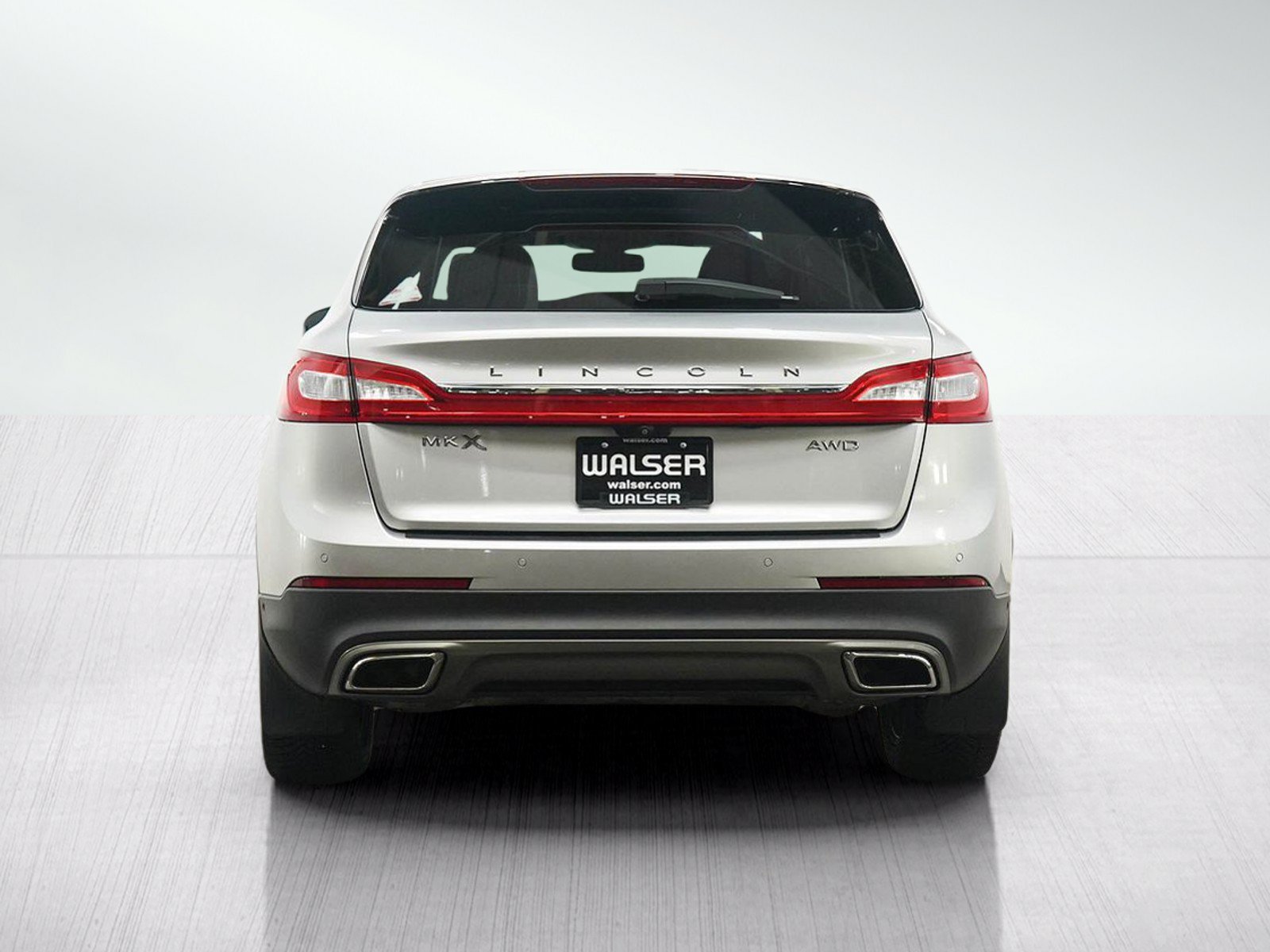 Used 2018 Lincoln MKX Reserve AWD/4WD image 4