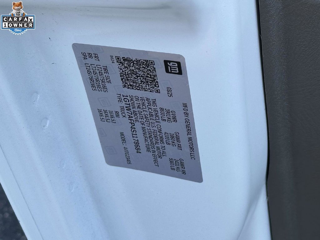 Used 2025 GMC Savana 2500 w/ Driver Convenience Package RWD image 30