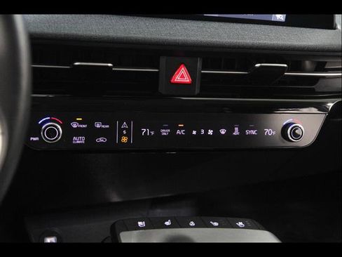 Used 2022 Kia EV6 Wind image 15