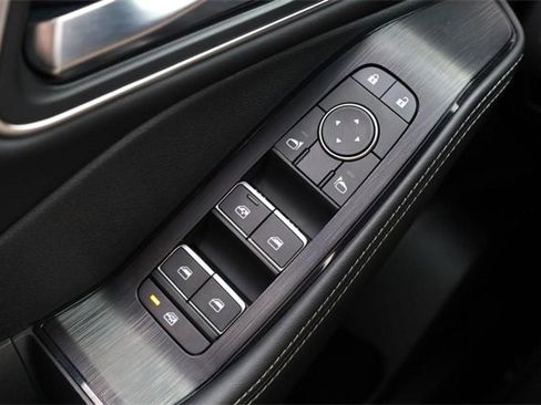 Certified 2024 Nissan Rogue Platinum w/ Platinum Premium Package image 19