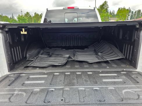 Used 2020 Ford F150 Lariat w/ Equipment Group 502A Luxury AWD/4WD image 29