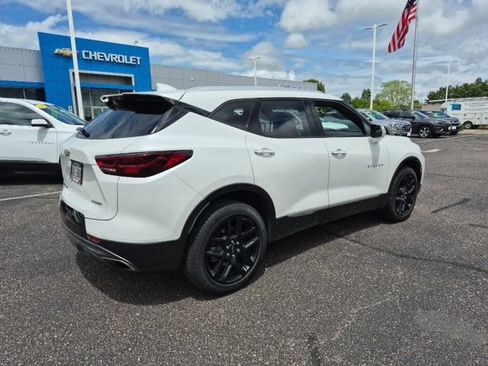 Used 2023 Chevrolet Blazer Premier w/ Driver Confidence II Package AWD/4WD image 5