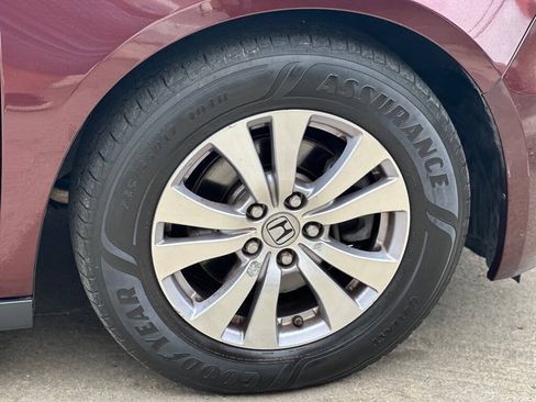 Used 2012 Honda Odyssey EX-L image 24