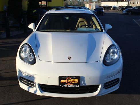 Used 2015 Porsche Panamera 4 AWD/4WD image 23