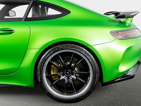 Used 2020 Mercedes-Benz AMG GT R image 16