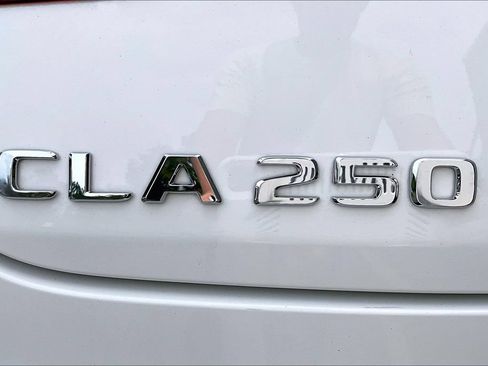 Certified 2023 Mercedes-Benz CLA 250 4MATIC image 33