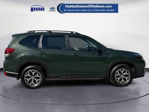 Certified 2023 Subaru Forester Premium AWD/4WD image 6