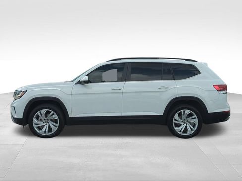 Certified 2023 Volkswagen Atlas SE FWD image 7