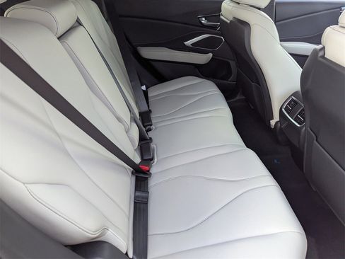 New 2026 Acura RDX SH-AWD image 17