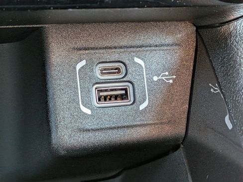 New 2026 Jeep Compass Latitude image 21