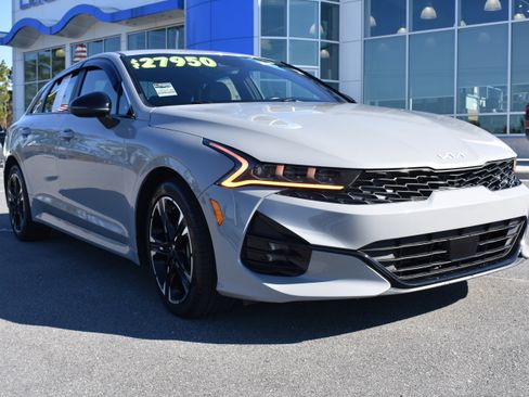 Used 2023 Kia K5 GT-Line w/ GT-Line Premium Package image 3