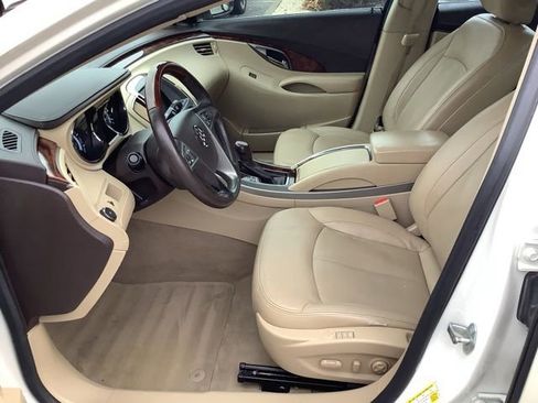 Used 2013 Buick LaCrosse Premium w/ Entertainment Package FWD image 9