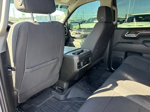 Used 2024 GMC Sierra 1500 Elevation w/ Preferred Package AWD/4WD image 30