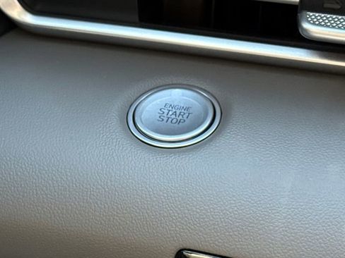 Certified 2025 Hyundai Elantra Sport image 25