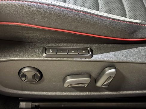 Used 2024 Volkswagen GTI SE FWD image 29