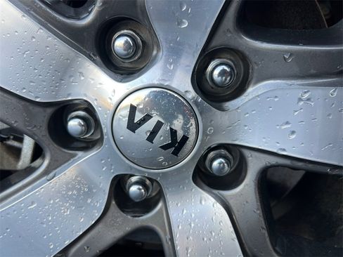 Used 2020 Kia Optima S image 31