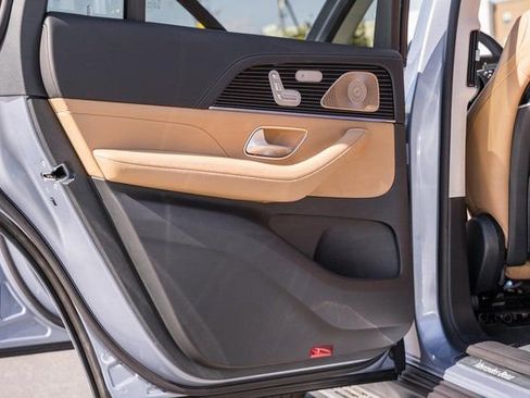 New 2026 Mercedes-Benz GLS 450 4MATIC image 39