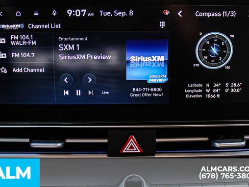 Used 2025 Hyundai Elantra SEL FWD image 34