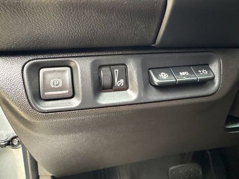 Certified 2023 GMC Acadia AT4 w/ Technology Package AWD/4WD image 25