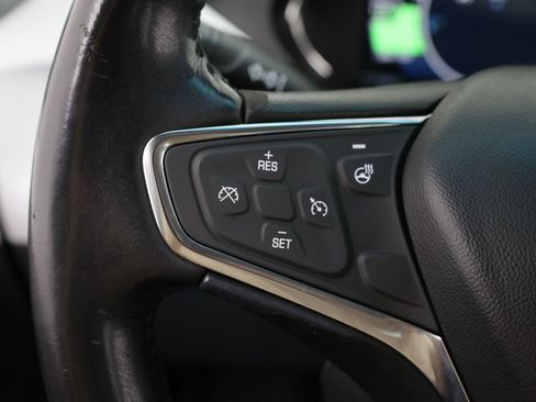 Used 2021 Chevrolet Bolt LT FWD image 25