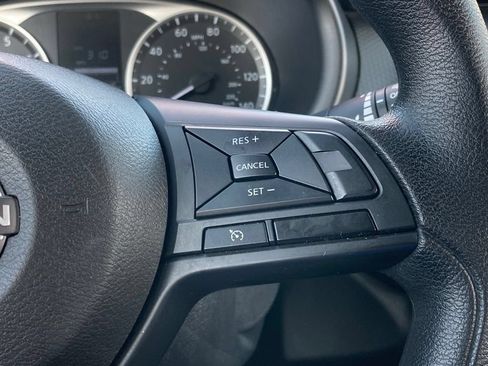 Used 2024 Nissan Kicks S FWD image 17