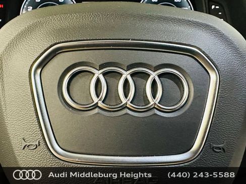 Certified 2025 Audi Q7 3.0T Premium Plus w/ Premium Plus Package AWD/4WD image 20