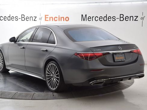 Used 2022 Mercedes-Benz S 580 4MATIC Sedan image 4