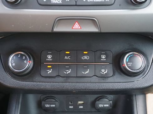 Used 2015 Kia Sportage LX FWD image 10