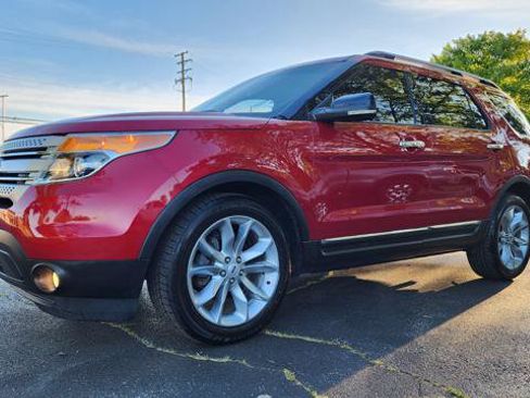 Used 2011 Ford Explorer XLT w/ 201A Rapid Spec Order Code FWD image 7