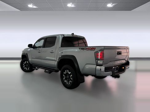 Used 2023 Toyota Tacoma TRD Off-Road image 3