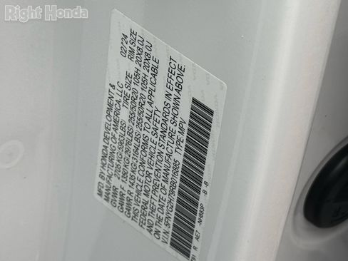 Certified 2024 Honda Pilot Touring image 35