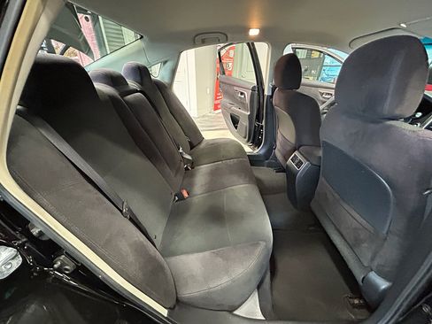 Used 2013 Nissan Altima 2.5 SV FWD image 42