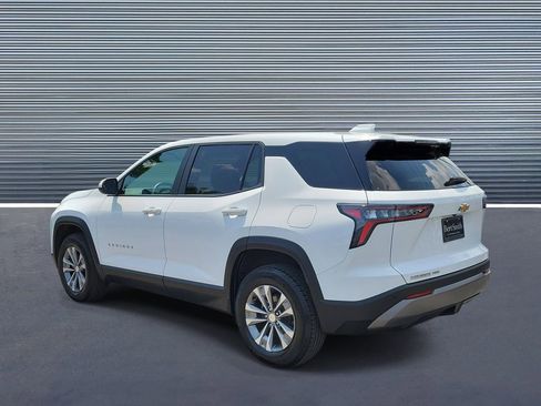 Used 2025 Chevrolet Equinox LT image 4