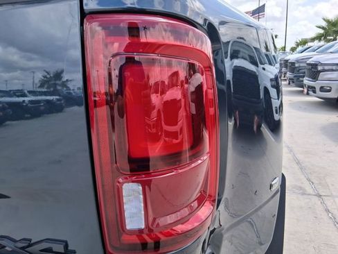 New 2026 RAM 3500 Laramie AWD/4WD image 10