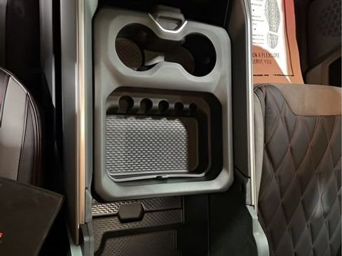 New 2026 RAM 2500 Big Horn AWD/4WD image 36