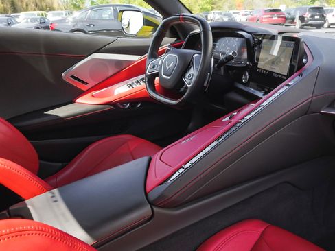Used 2023 Chevrolet Corvette Stingray Preferred Conv w/ Z51 Performance Package RWD image 39