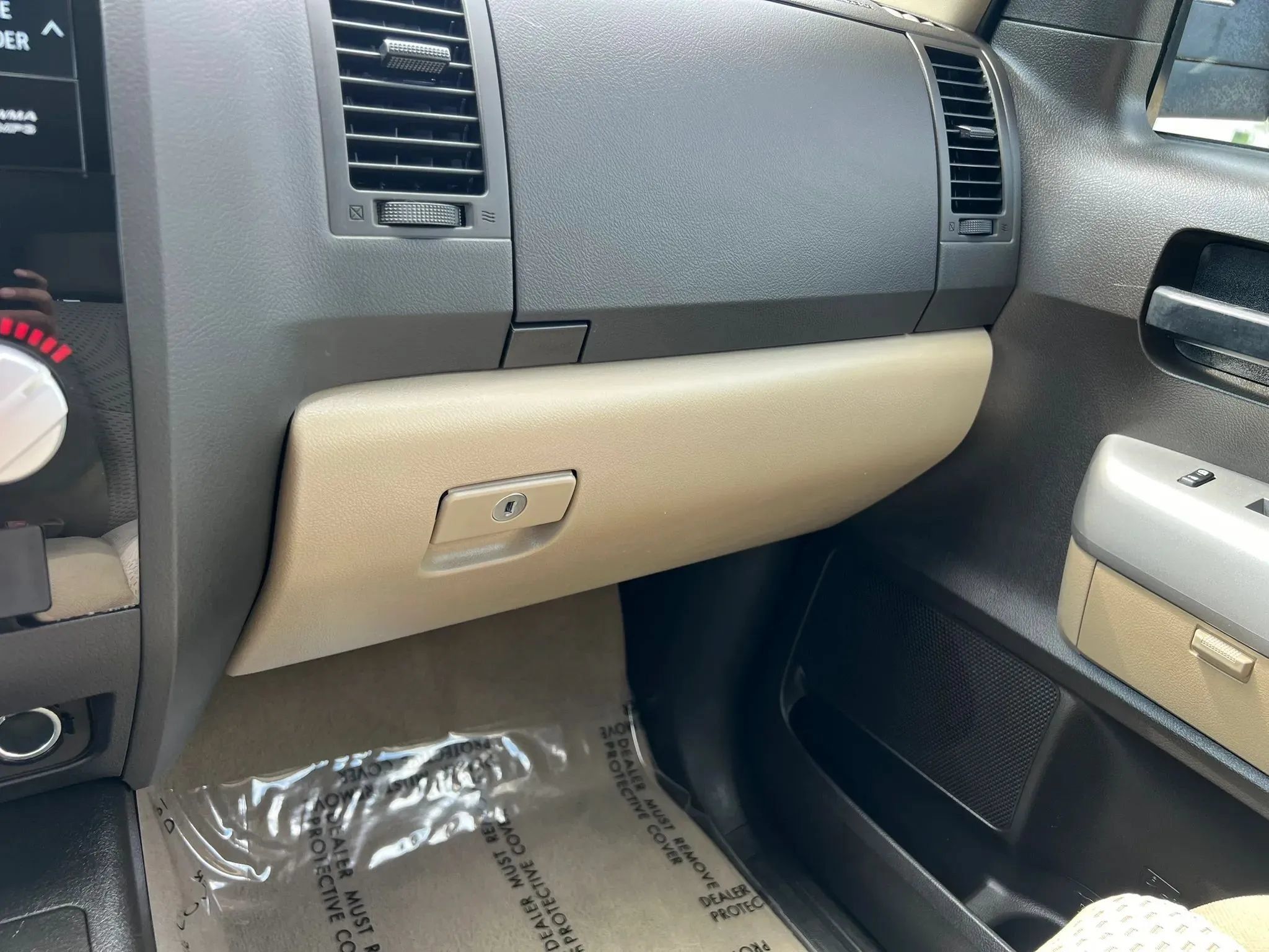 Used 2008 Toyota Tundra SR5 AWD/4WD image 27