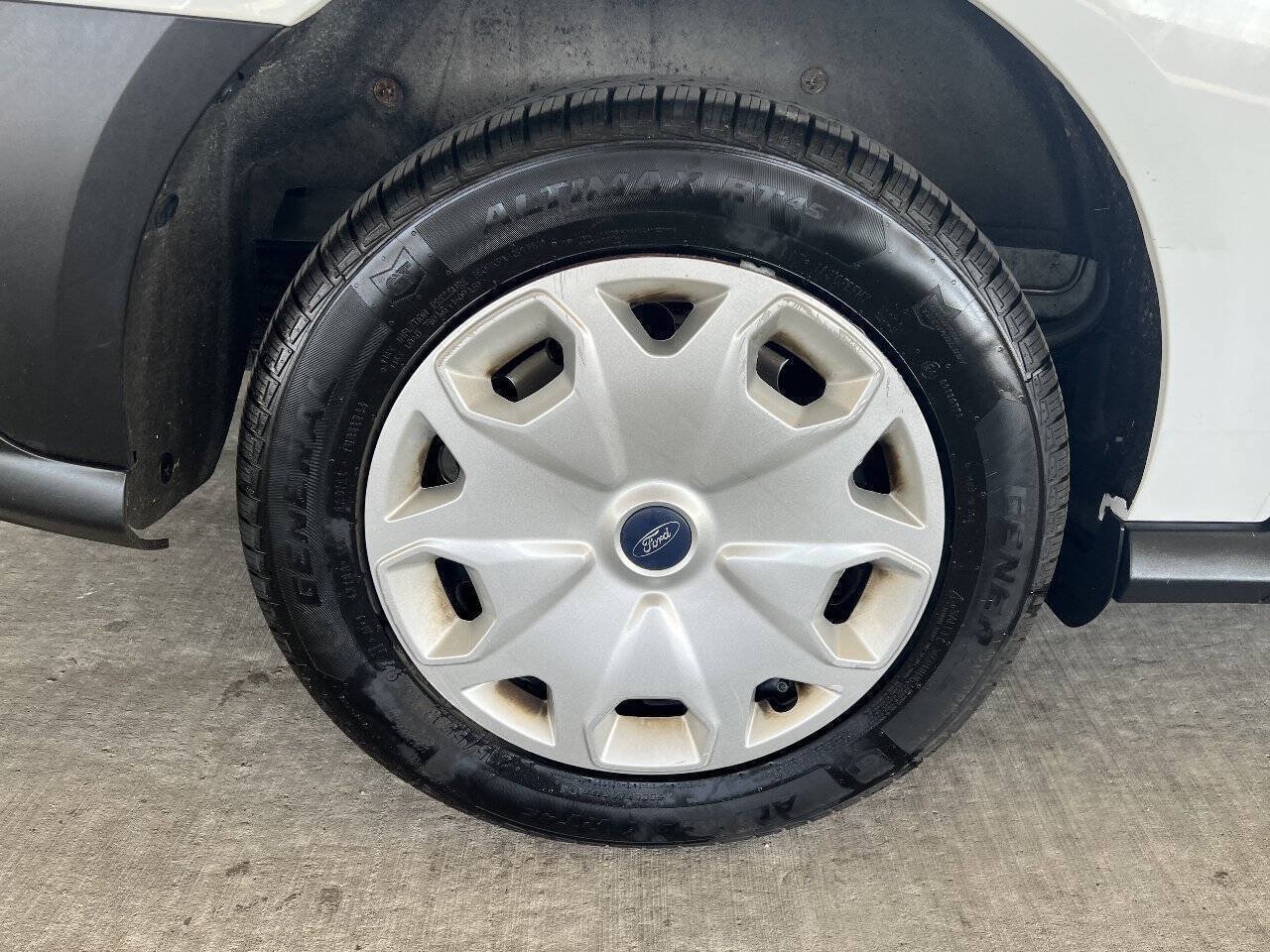 Used 2019 Ford Transit Connect XL FWD image 29